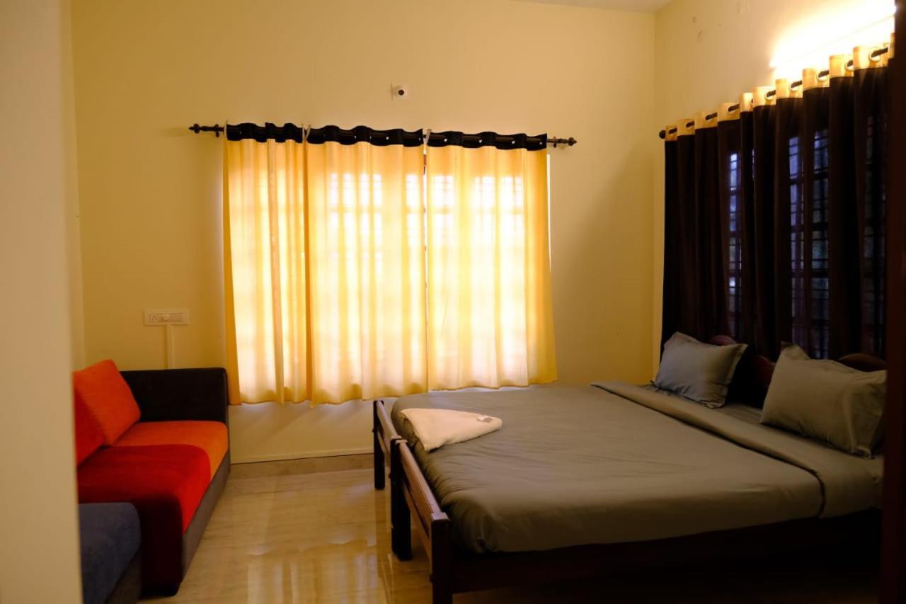 Hotel The Wayanad Club Sultan Bathery Esterno foto