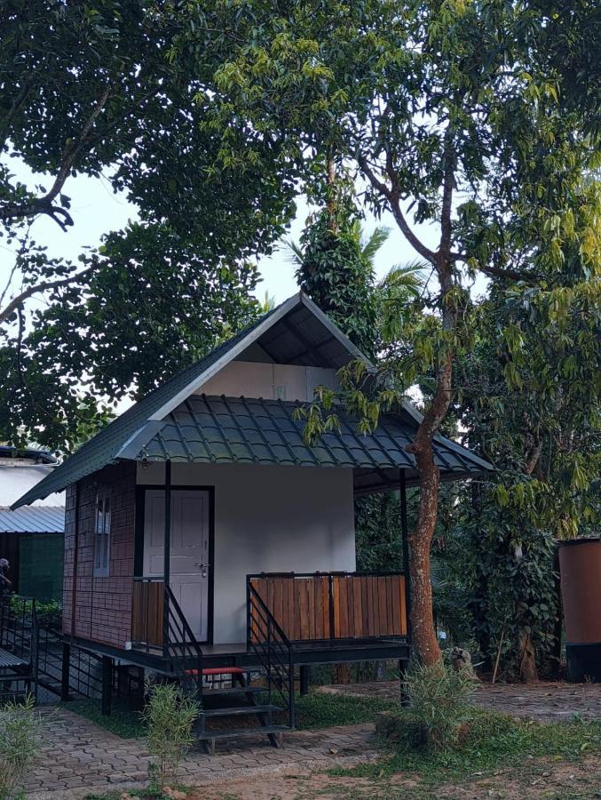 Hotel The Wayanad Club Sultan Bathery Esterno foto